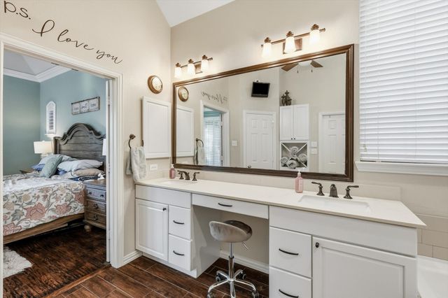 4512 Delaina Drive, Flower Mound, TX 75022