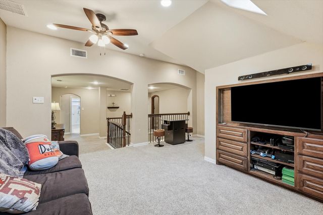 4512 Delaina Drive, Flower Mound, TX 75022