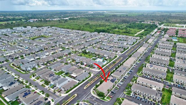 565 NE 5th Place, Florida City, FL 33034