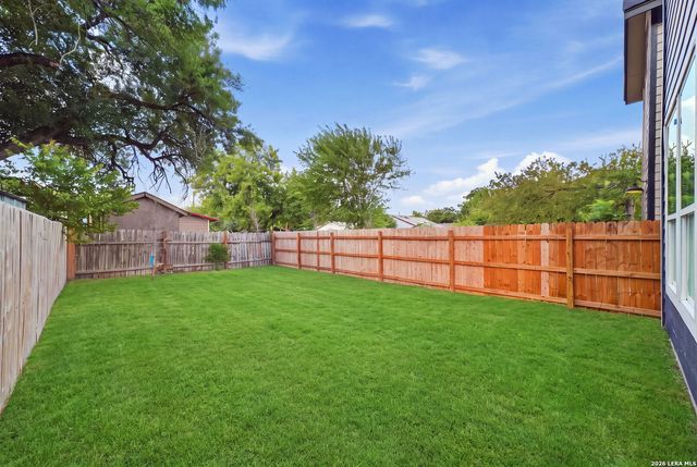 1803 W Southcross Blvd, San Antonio, TX 78211