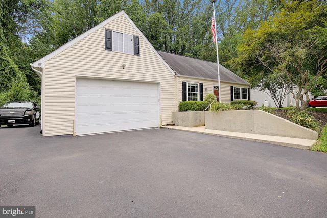 4305 CASSELL BLVD, Prince Frederick, MD 20678