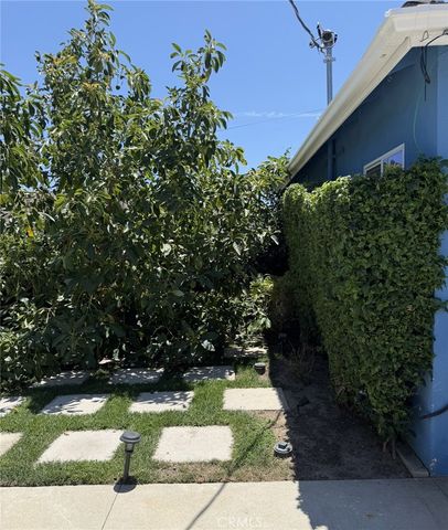 20446 Lanark Street, Winnetka, CA 91306
