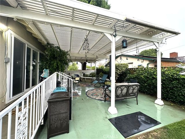 20446 Lanark Street, Winnetka, CA 91306
