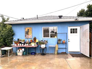 20446 Lanark Street, Winnetka, CA 91306