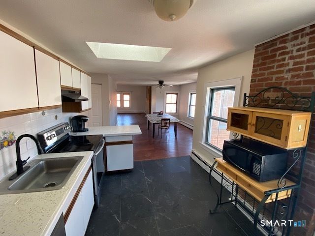 43 Alden Street APT D, Hartford, CT 06114