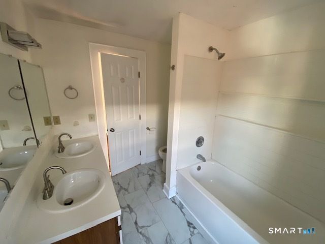 43 Alden Street APT D, Hartford, CT 06114