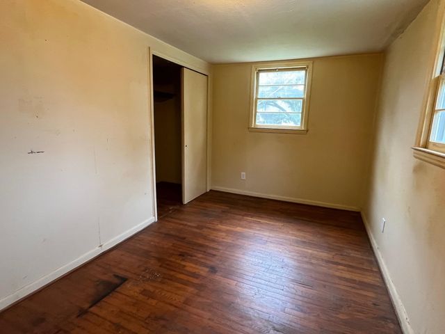 624 Old Whitney Road, Spartanburg, SC 29303