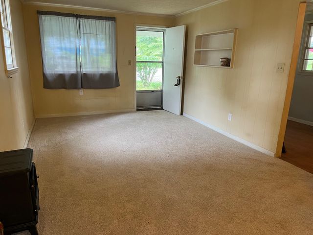624 Old Whitney Road, Spartanburg, SC 29303