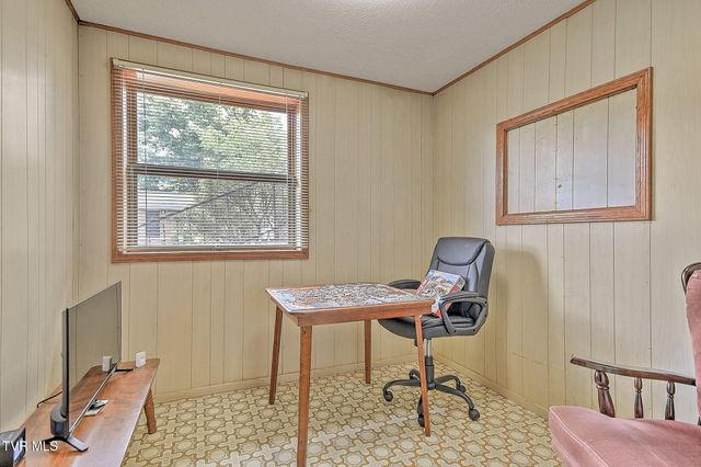 132 Tall Oak Street, Weber City, VA 24290