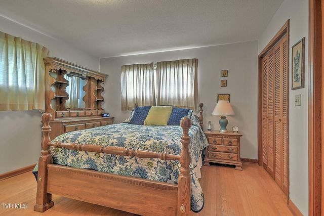132 Tall Oak Street, Weber City, VA 24290