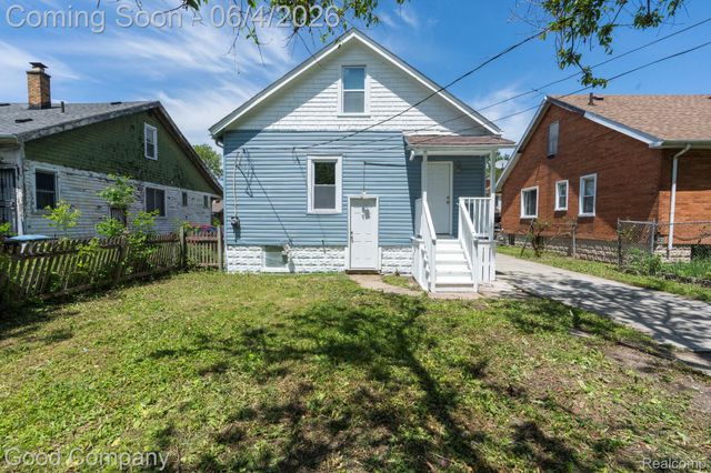 10139 Maplelawn Street, Allen Park, MI 48204