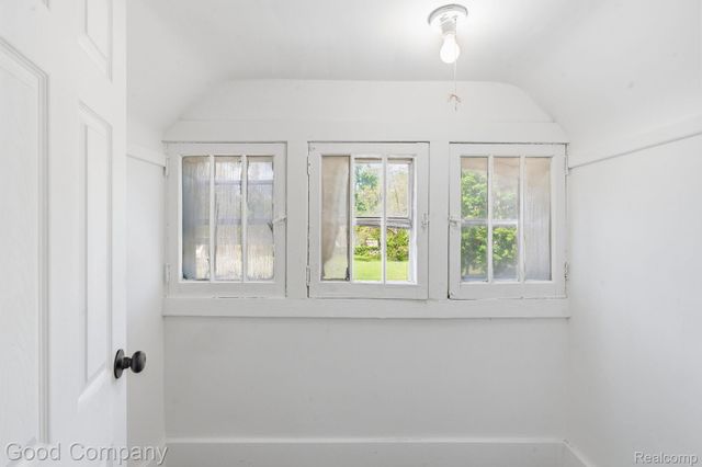 10139 Maplelawn Street, Detroit, MI 48204