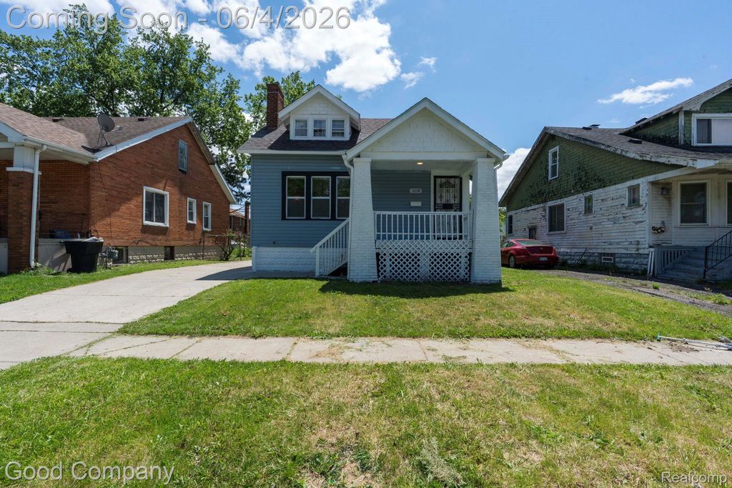 10139 Maplelawn Street, Allen Park, MI 48204