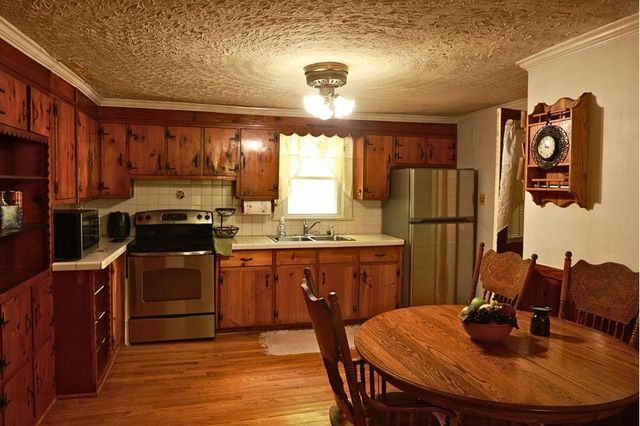 6292 Back Creek RD, Boones Mill, VA 24065