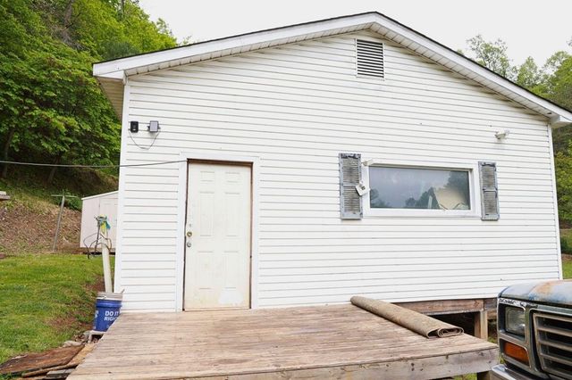 6292 Back Creek RD, Boones Mill, VA 24065