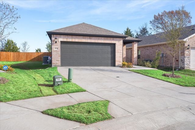 5713 Chasewood Drive, Princeton, TX 75071