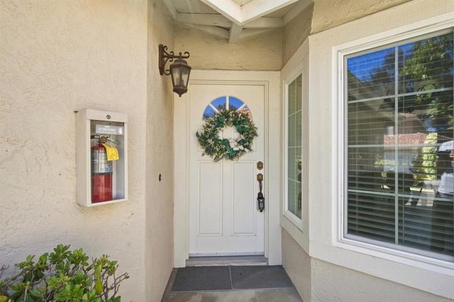 16089 Caminito De Linda, San Diego, CA 92128