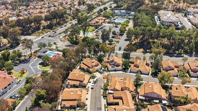 16089 Caminito De Linda, San Diego, CA 92128
