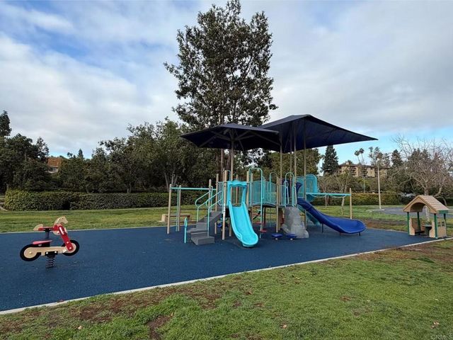 16089 Caminito De Linda, San Diego, CA 92128