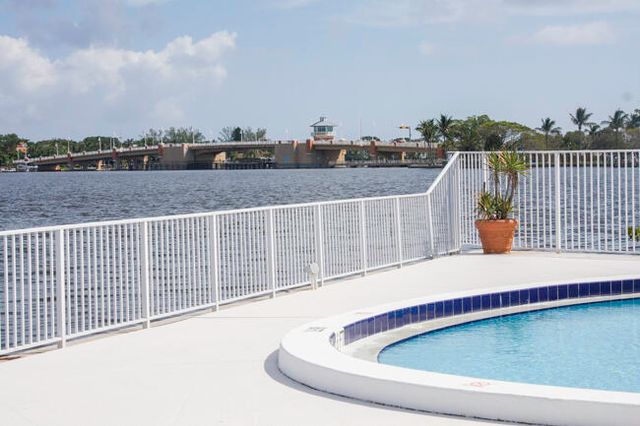 301 Croton Avenue 303, Lantana, FL 33462