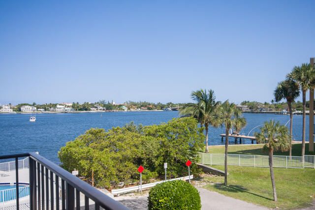 301 Croton Avenue 303, Lantana, FL 33462