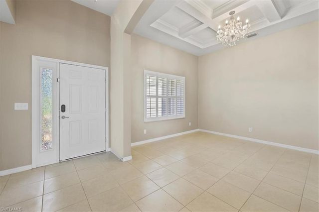529 SW 26th TER, Cape Coral, FL 33914