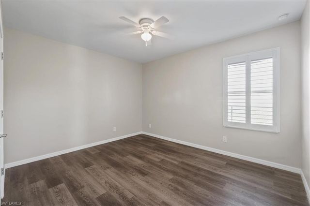 529 SW 26th TER, Cape Coral, FL 33914