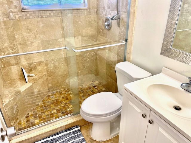 2176 CRANDON AVENUE, Winter Park, FL 32789