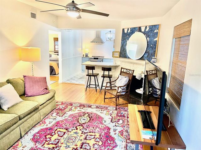 2176 CRANDON AVENUE, Winter Park, FL 32789