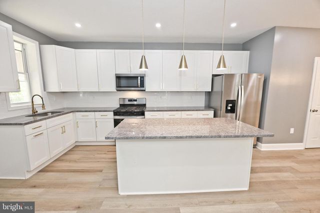 5312 PINE ST, Philadelphia, PA 19143