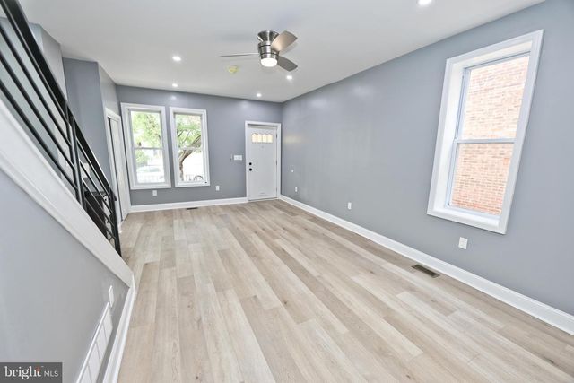 5312 PINE ST, Philadelphia, PA 19143