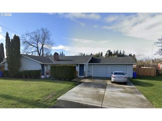 911 Nw VICTORIA Ave, Gresham, OR 97030