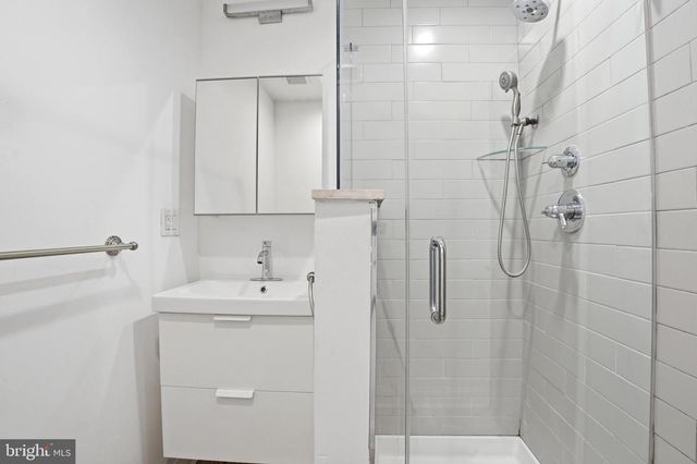 1807 WYLIE ST, Philadelphia, PA 19130