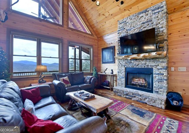 365 Aska Forest Trail, Blue Ridge, GA 30513
