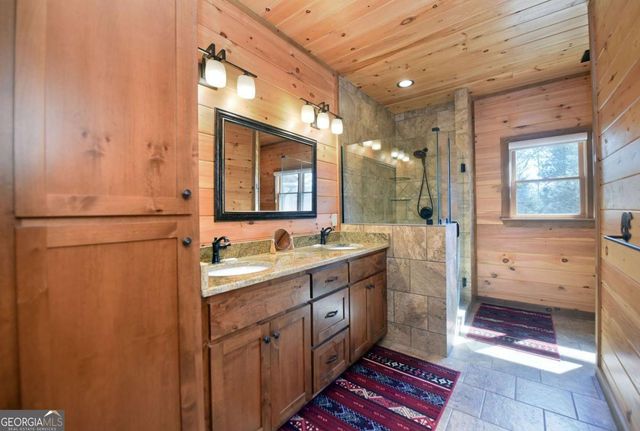 365 Aska Forest Trail, Blue Ridge, GA 30513