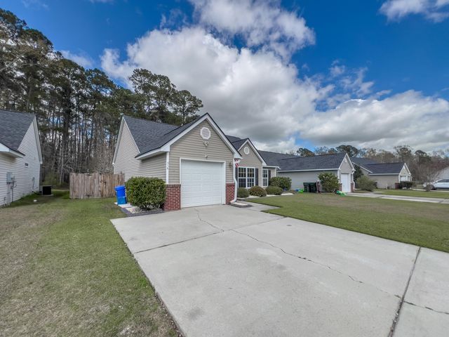 316 Slow Mill Drive, Goose Creek, SC 29445