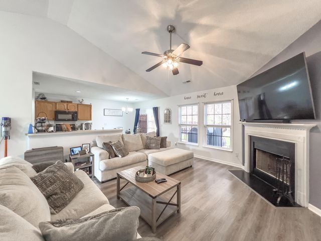 316 Slow Mill Drive, Goose Creek, SC 29445