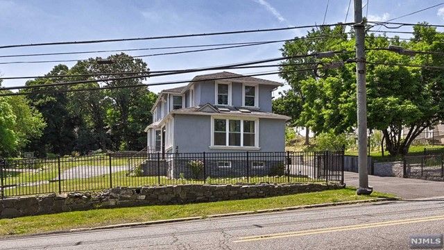220 Pompton Road, Haledon, NJ 07508