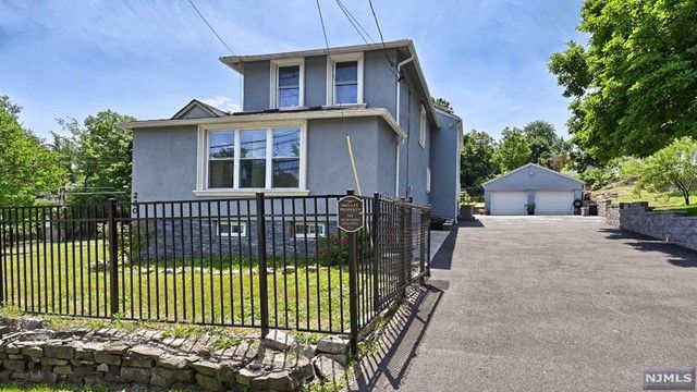 220 Pompton Road, Haledon, NJ 07508