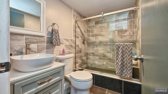 220 Pompton Road, Haledon, NJ 07508