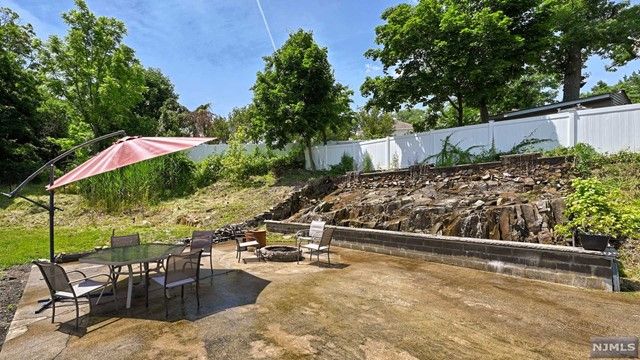 220 Pompton Road, Haledon, NJ 07508