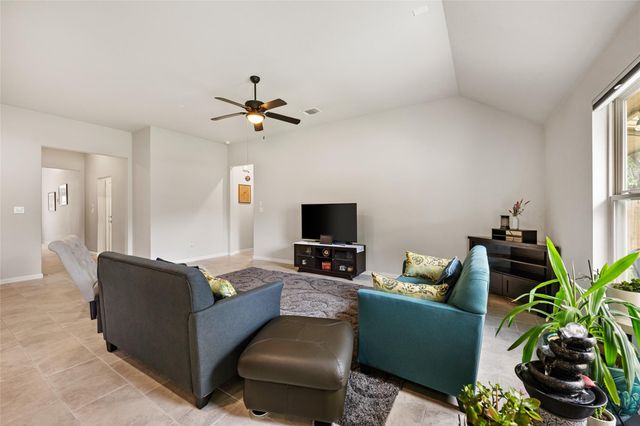 4146 Kingsley Ave, Round Rock, TX 78681