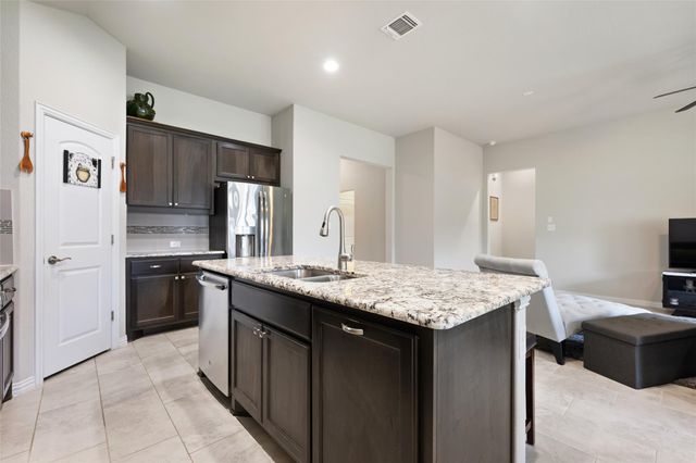4146 Kingsley Ave, Round Rock, TX 78681