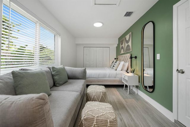 1448 NE 25th Ct, Pompano Beach, FL 33064