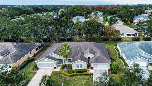 902 STAFFORDSHIRE LANE 6, Sun City Center, FL 33573