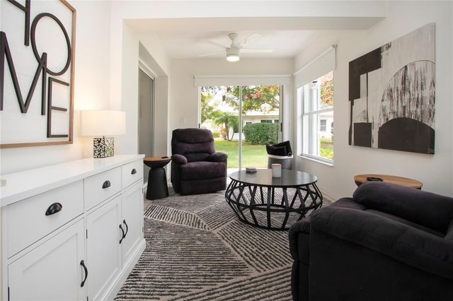 902 STAFFORDSHIRE LANE 6, Sun City Center, FL 33573