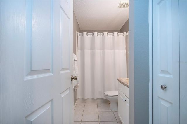 902 STAFFORDSHIRE LANE 6, Sun City Center, FL 33573