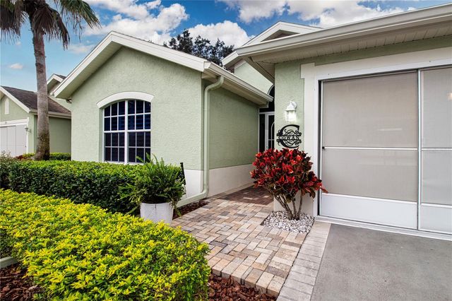 902 STAFFORDSHIRE LANE 6, Sun City Center, FL 33573