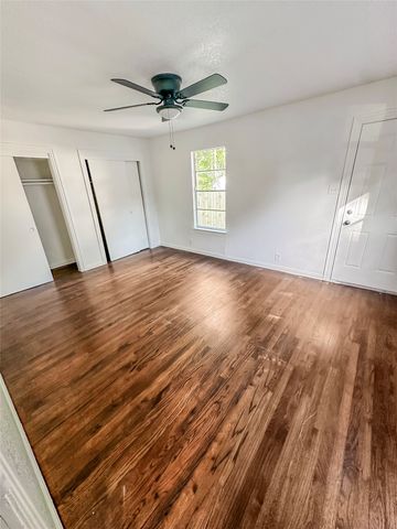 2404 Colony Court, Dallas, TX 75235