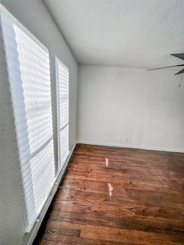 2404 Colony Court, Dallas, TX 75235